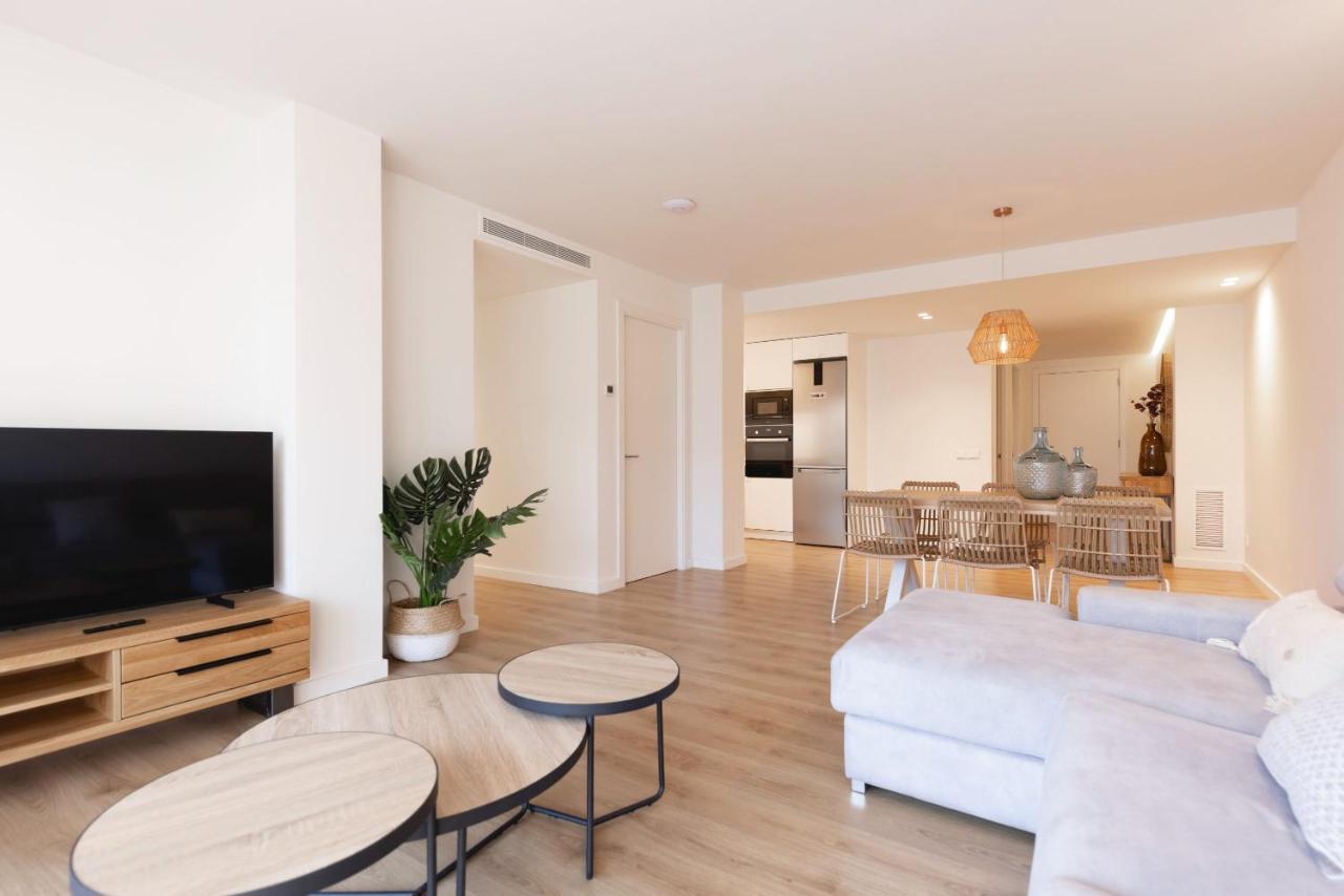 Bravissimo Falco, 3 Bedrooms And Balcony Girona Eksteriør bilde